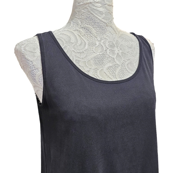 Eileen Fisher Black 100% Silk Georgette Top Capsule Wardrobe Classic Style M - Picture 7 of 10